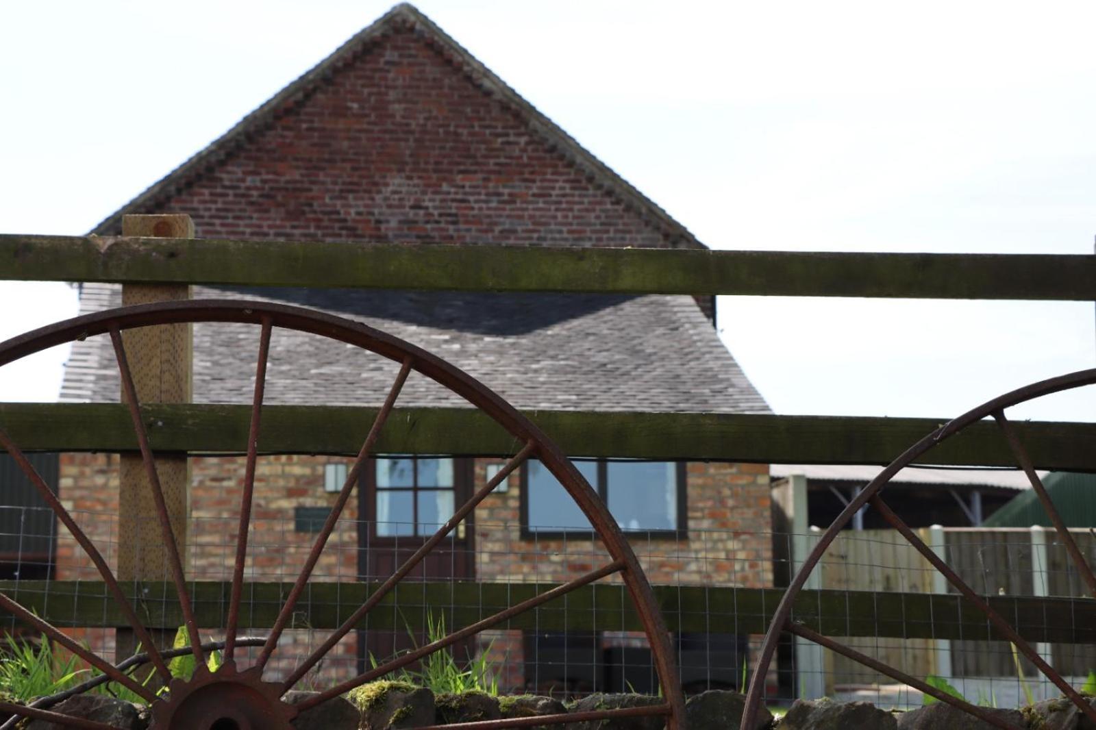 Malthouse Farm Cottage Studio Dilhorne Luaran gambar