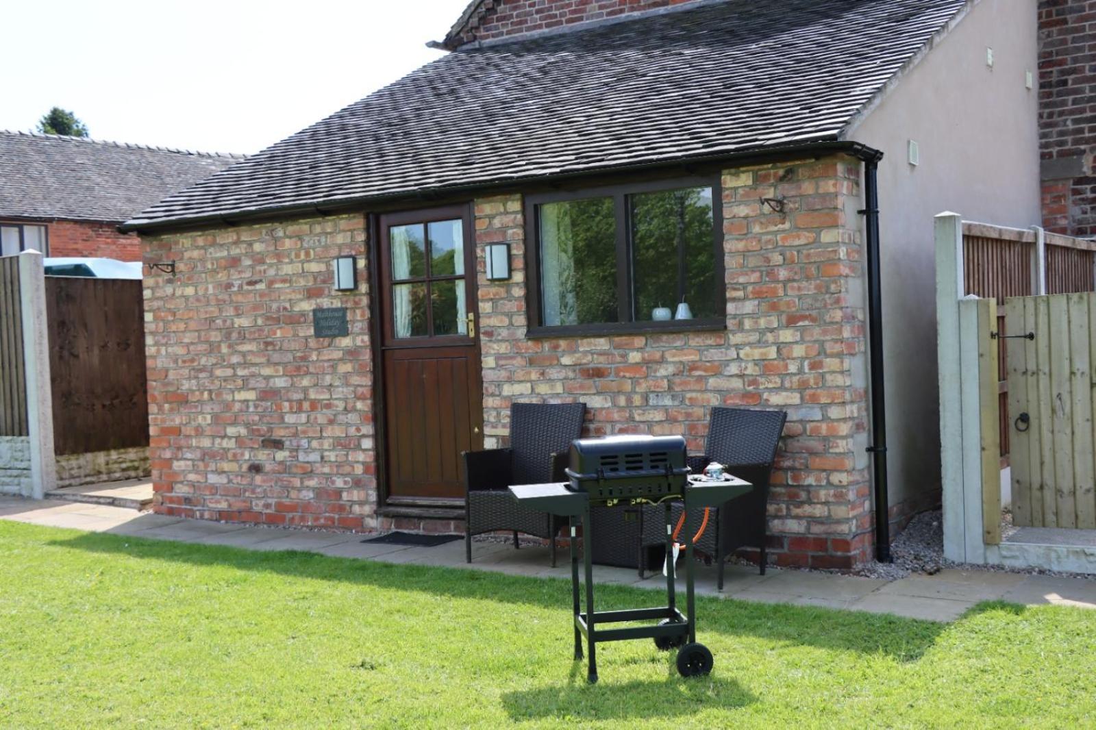 Malthouse Farm Cottage Studio Dilhorne Luaran gambar