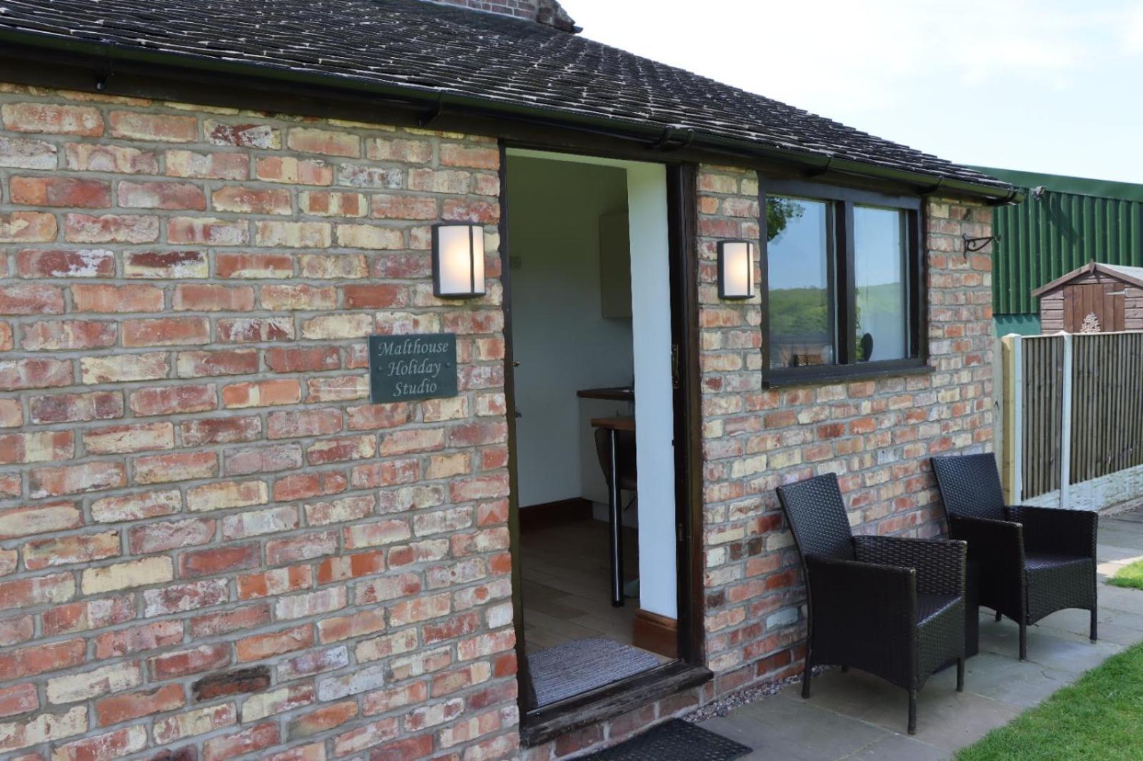 Malthouse Farm Cottage Studio Dilhorne Luaran gambar